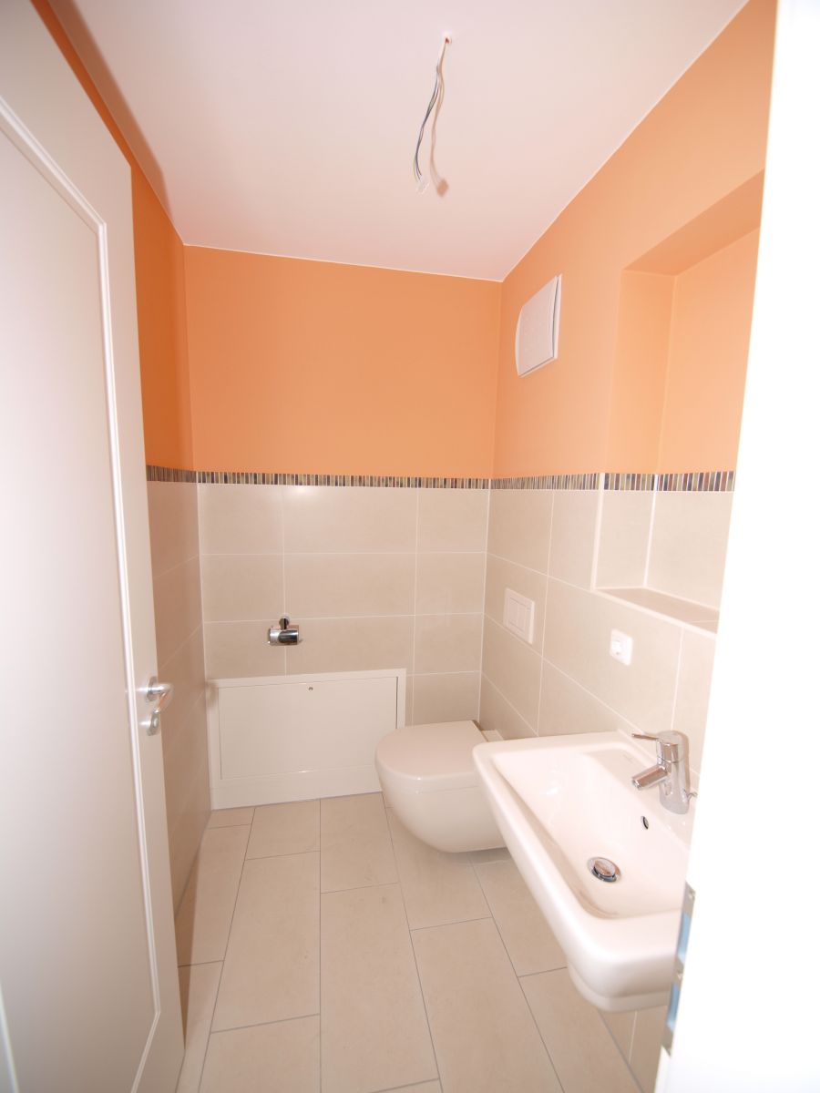 G�ste WC Dachgeschosswohnung M�nchen
