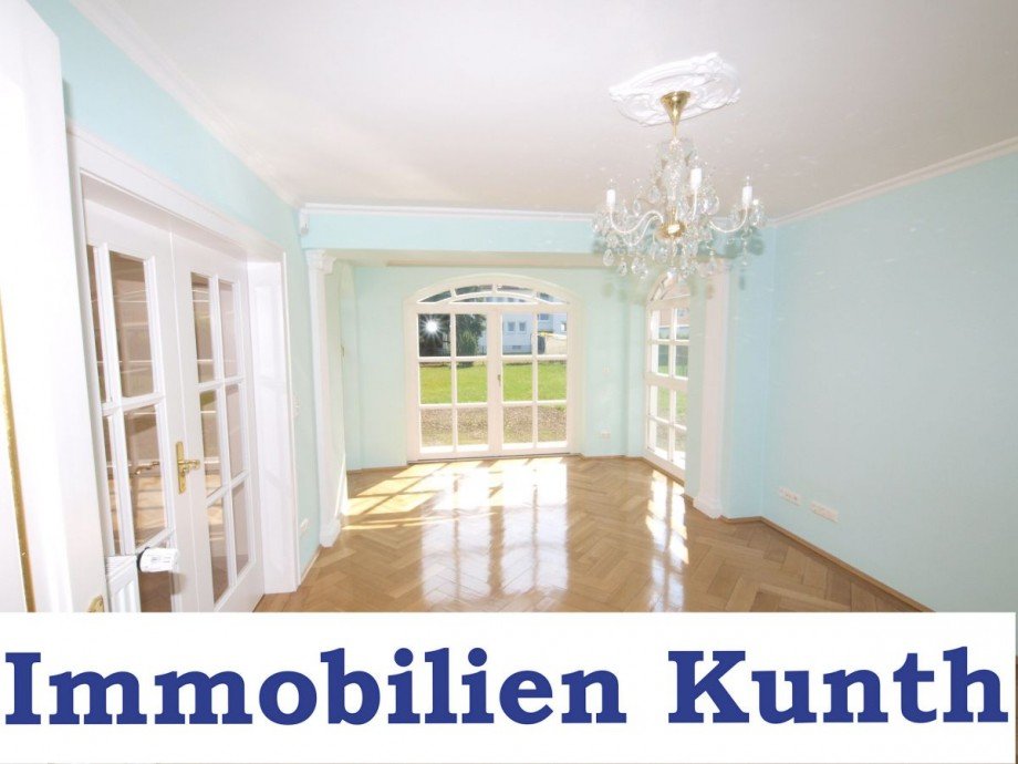 Wohnzimmer Doppelhaush�lfte M�nchen