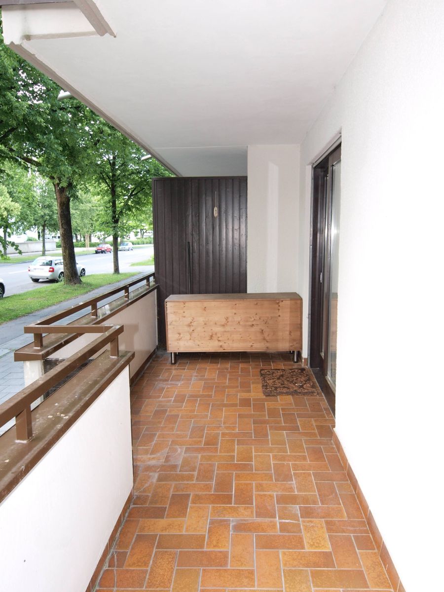Umlaufender Balkon 2 Erdgeschosswohnung M�nchen