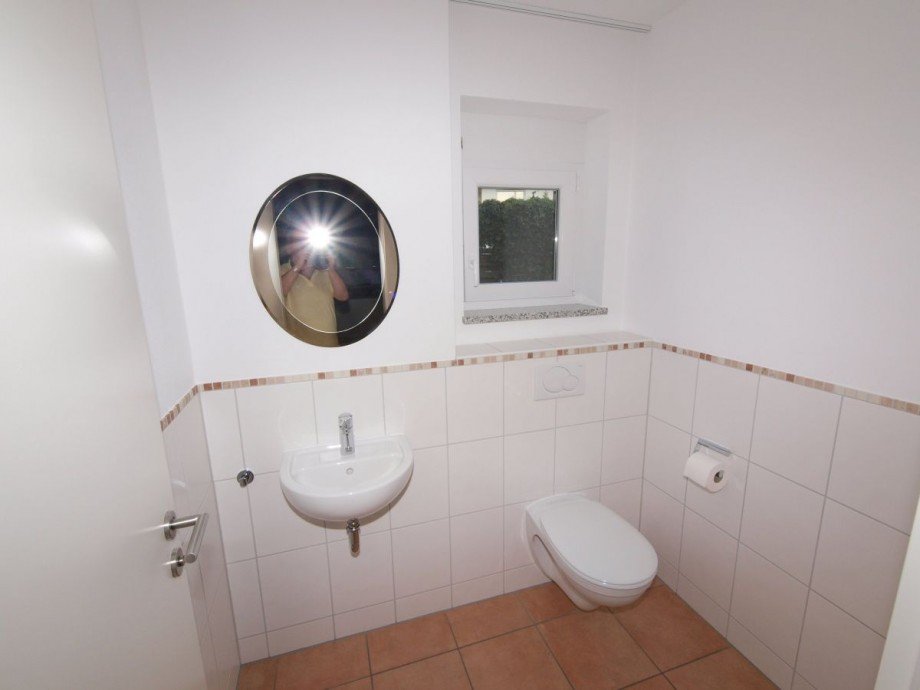 G�ste WC links Etagenwohnung M�nchen