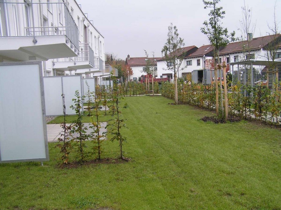 Garten anteilig links Terrassenwohnung M�nchen