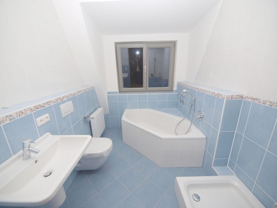 Bad Dachgeschosswohnung M�nchen