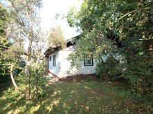 Nordwestseite Mittbach - Freistehender EFH (Bungalow) auf einem uneinsehbaren gro�en Grundst�ck