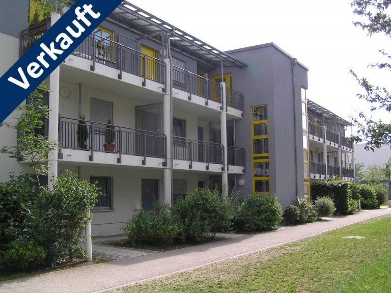 Verkauft Hausansicht M�nchen Etagenwohnung M�nchen - Riem 2 ZKB Wohnung ca. 55 qm mit Balkon und eigenem Whirlpool ?