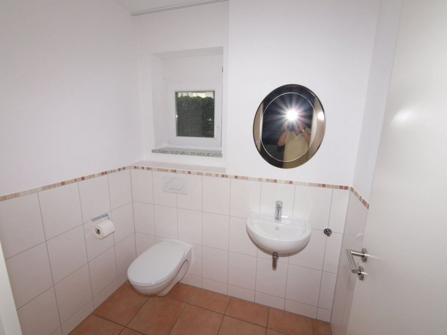 G�ste WC rechts Terrassenwohnung M�nchen
